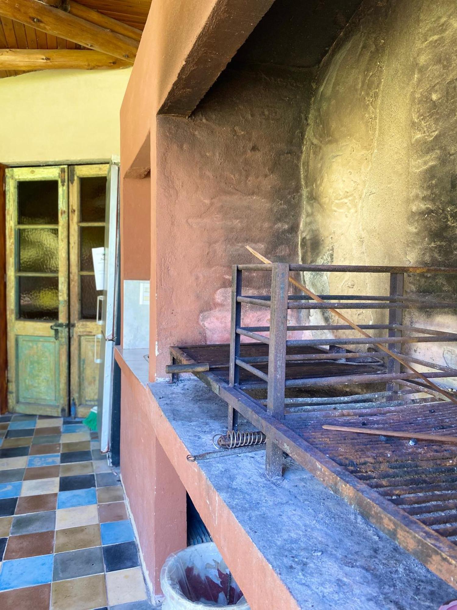 Hotel Cristobal De Colon Exterior photo
